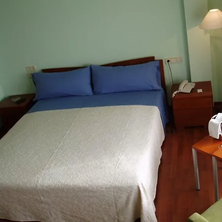 Motel Tbc Abalo 汽车旅馆